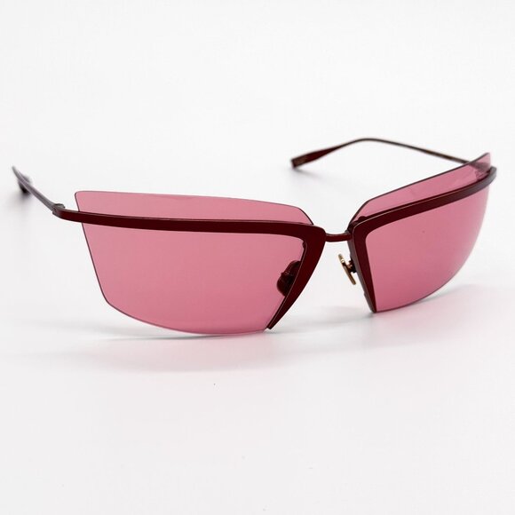 NEW VALENTINO SUNGLASSES WOMEN RED V-LURE VLS-130B EYEWEAR